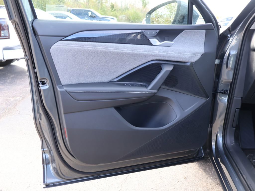 New 2026 Volkswagen Tiguan S image 22