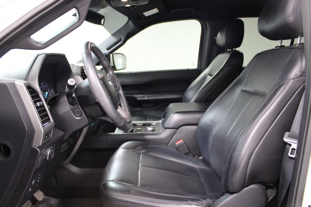 Used 2018 Ford Expedition XLT w/ Equipment Group 202A image 19