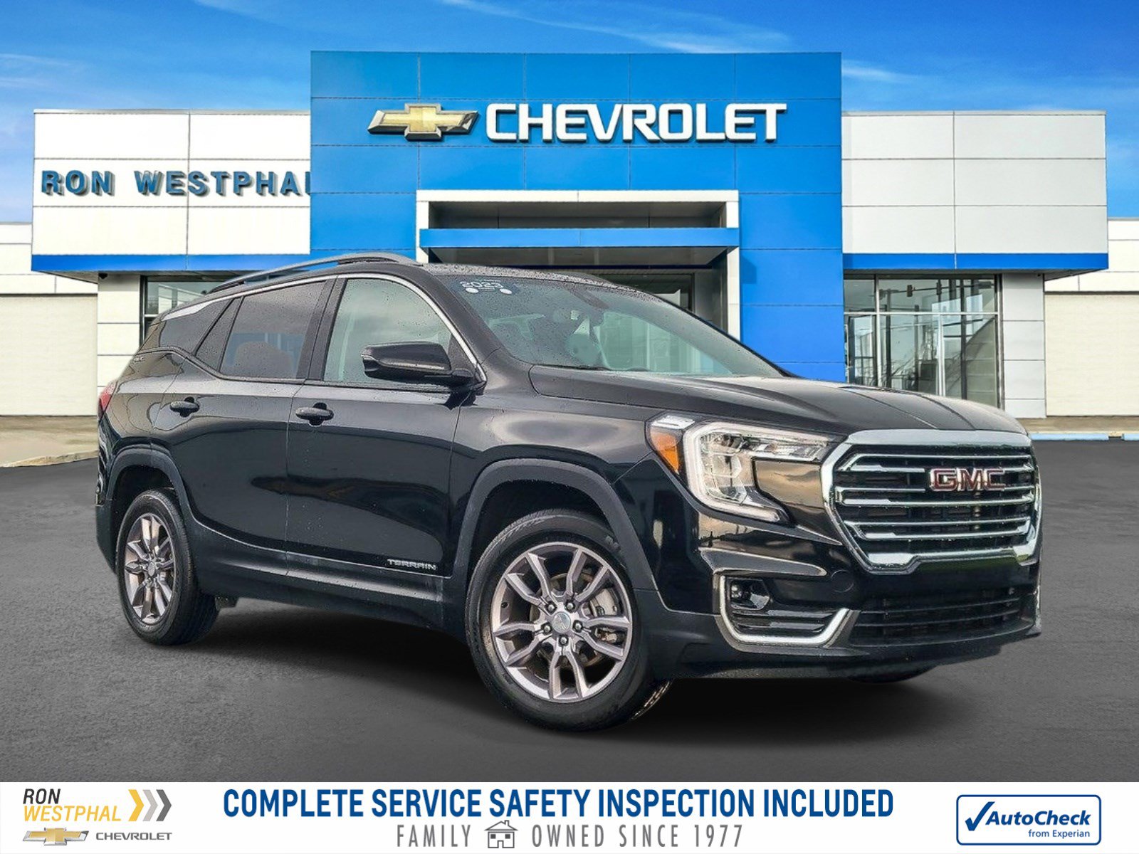 Certified 2023 GMC Terrain SLT w/ LPO, Floor Liner Package