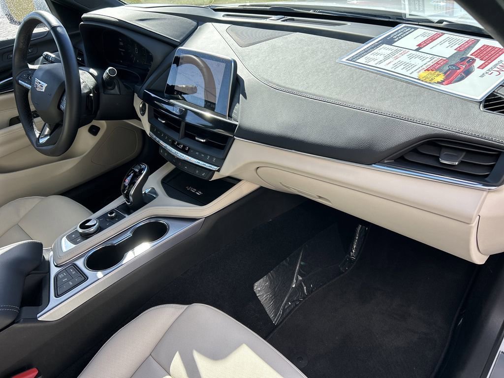 New 2025 Cadillac CT4 Premium Luxury AWD/4WD image 11