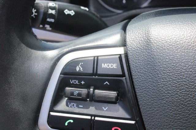 Used 2017 Hyundai Elantra SE w/ SE A/T Tech Package 03 FWD image 22