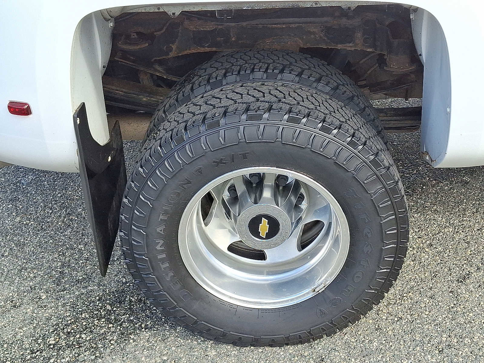 Used 2018 Chevrolet Silverado 3500 High Country w/ Duramax Plus Package image 9