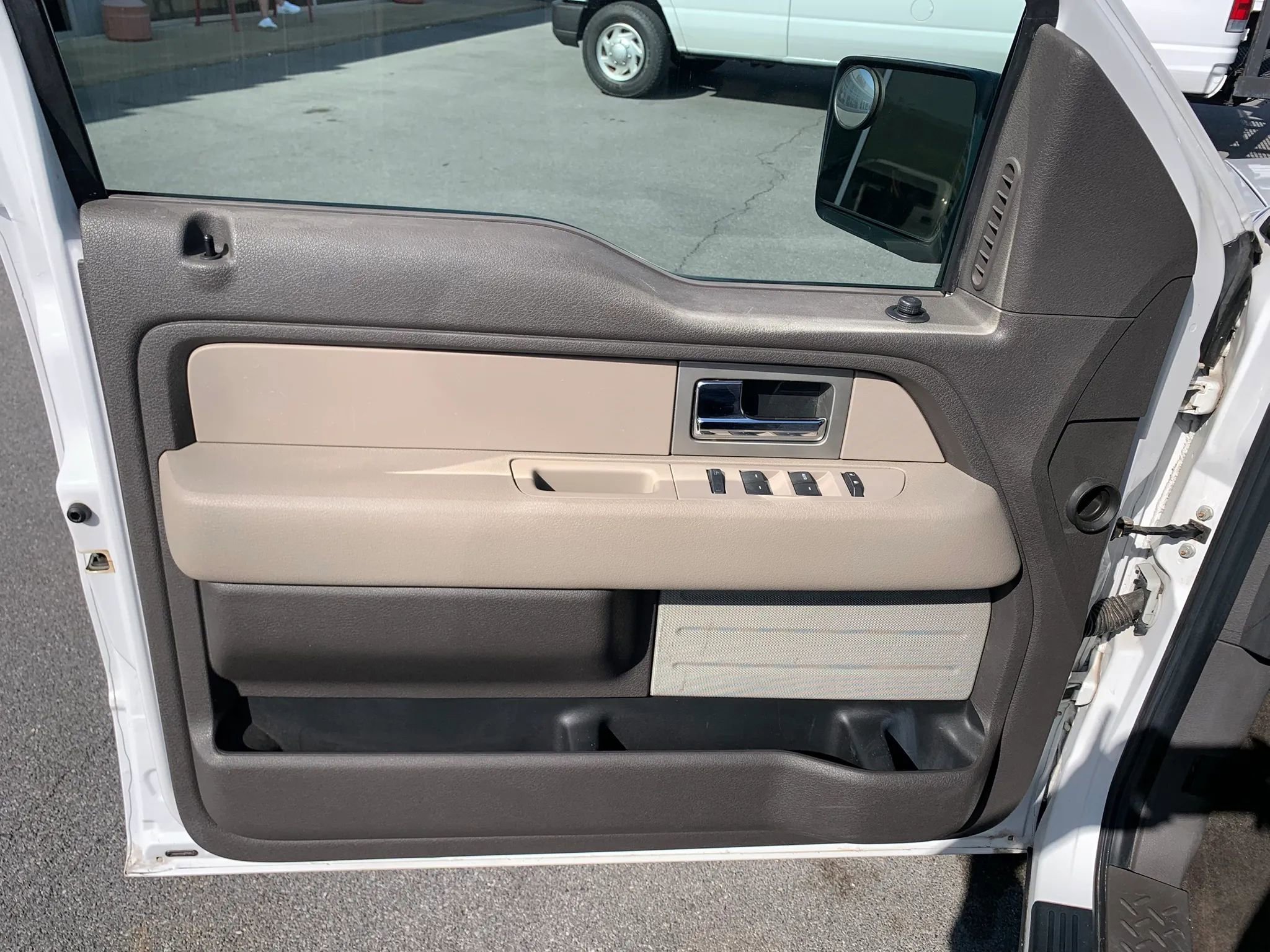 Used 2010 Ford F150 XL AWD/4WD image 8