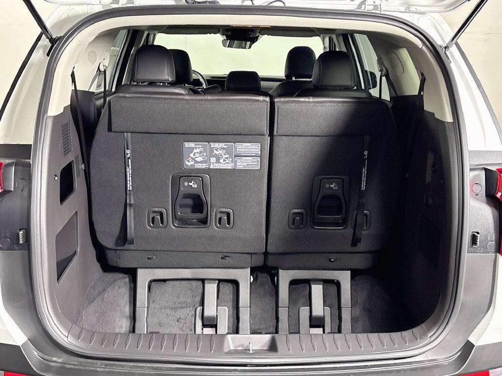 New 2027 Kia Carnival FWD image 20