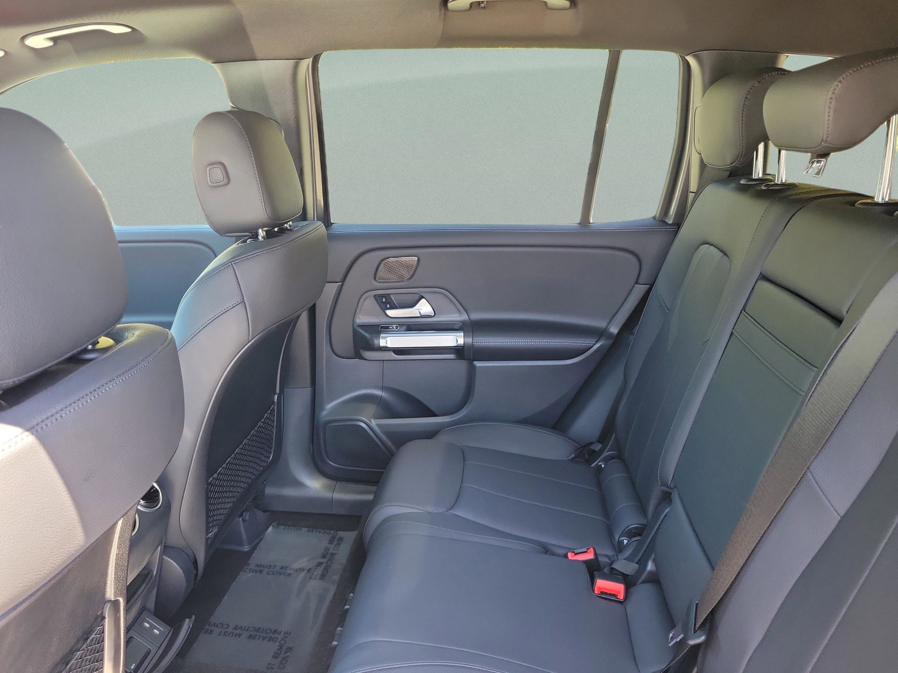 Certified 2026 Mercedes-Benz GLB 250 image 9