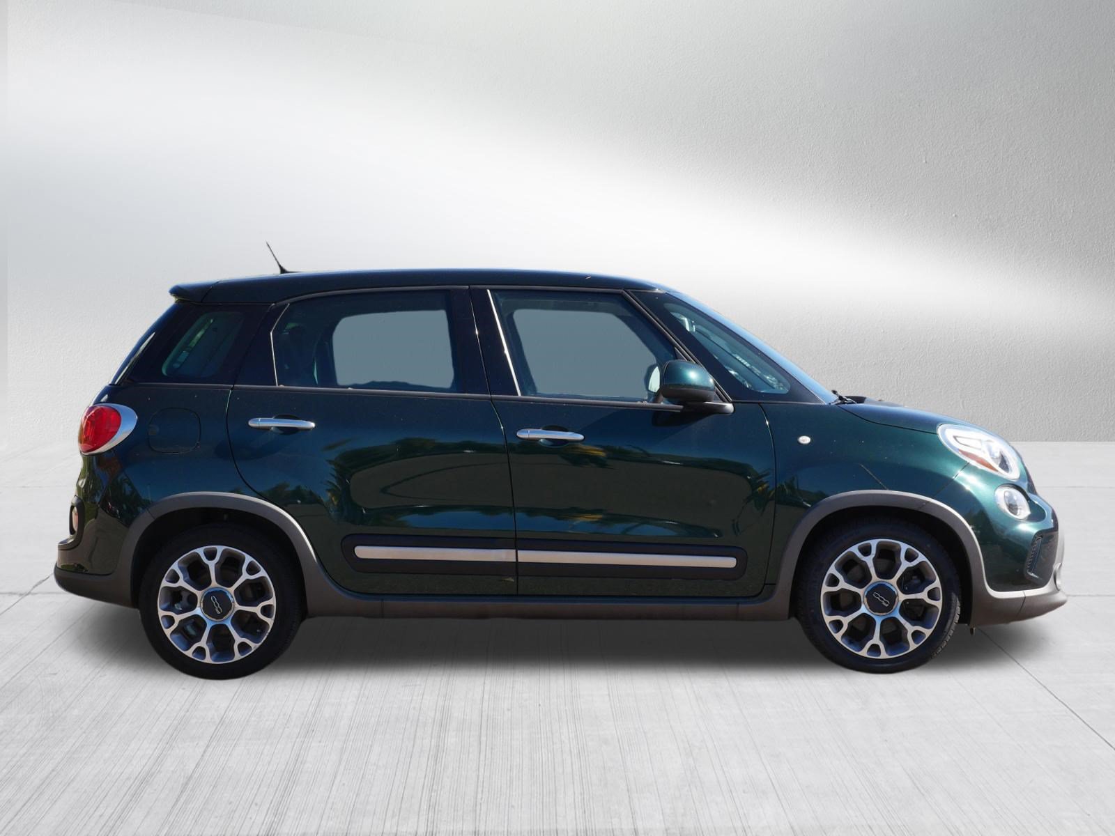 Used 2014 FIAT 500L Trekking FWD image 8