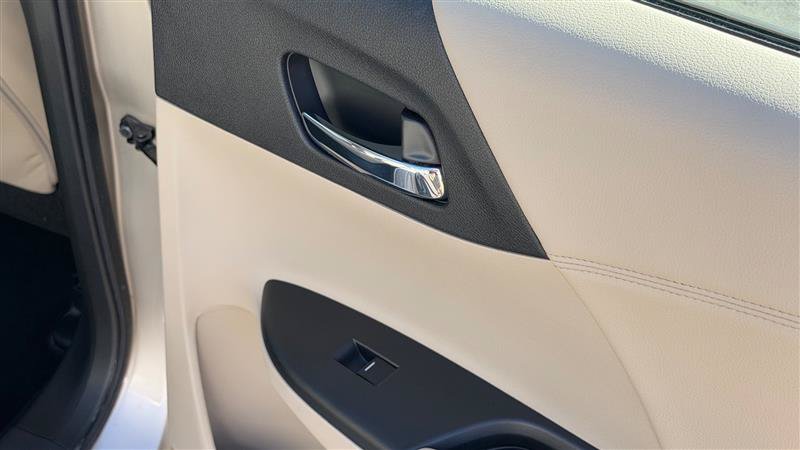Used 2017 Honda Accord EX-L image 39