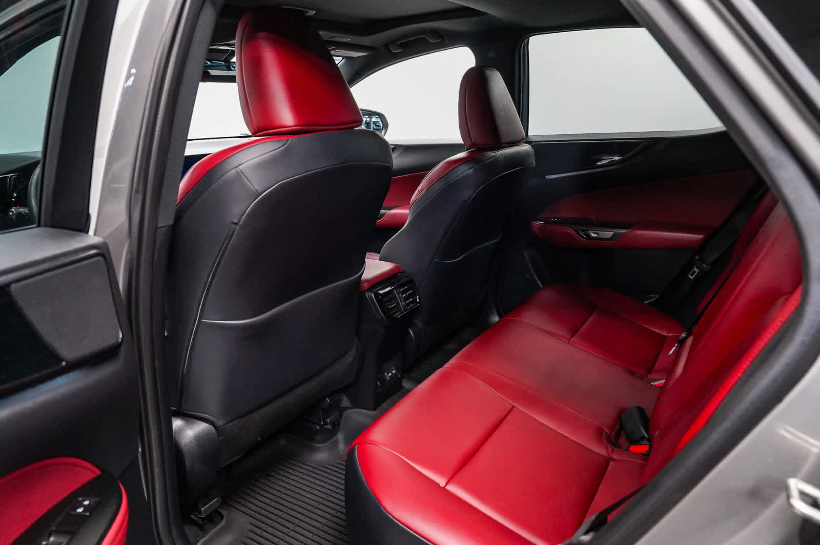 Used 2025 Lexus NX 350 AWD w/ Cold Area Package image 19