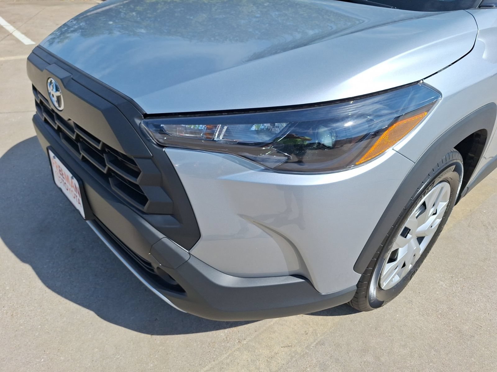Used 2026 Toyota Corolla Cross L FWD image 10