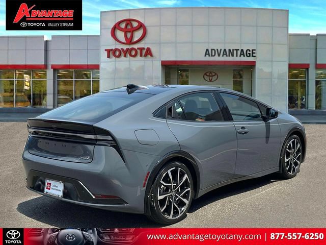 Certified 2026 Toyota Prius Plug-In Hybrid w/ Limited Premium Package FWD image 7