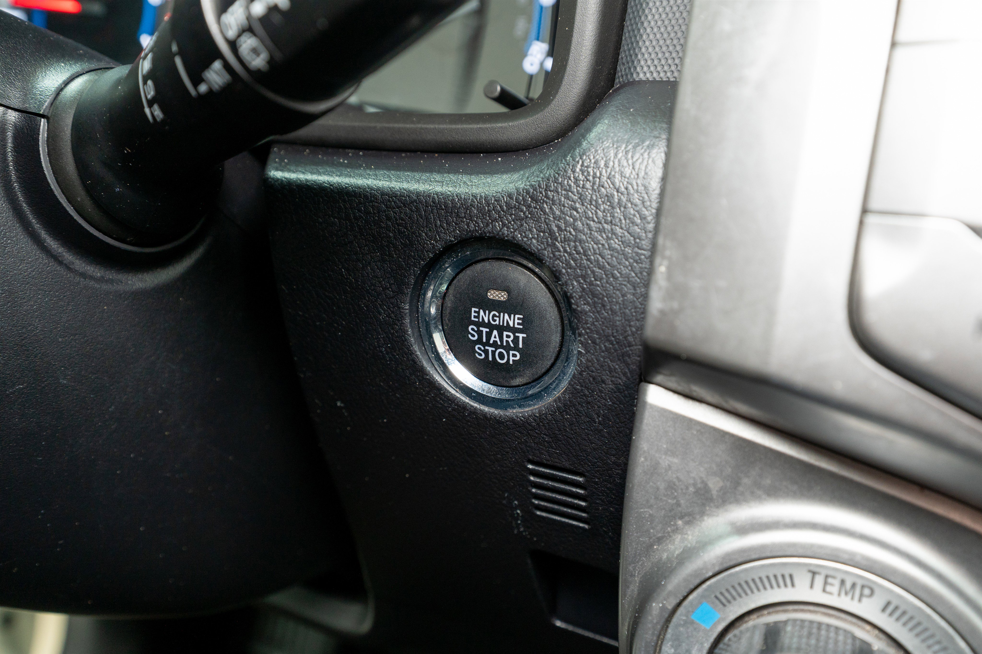 Used 2018 Toyota 4Runner Limited image 32