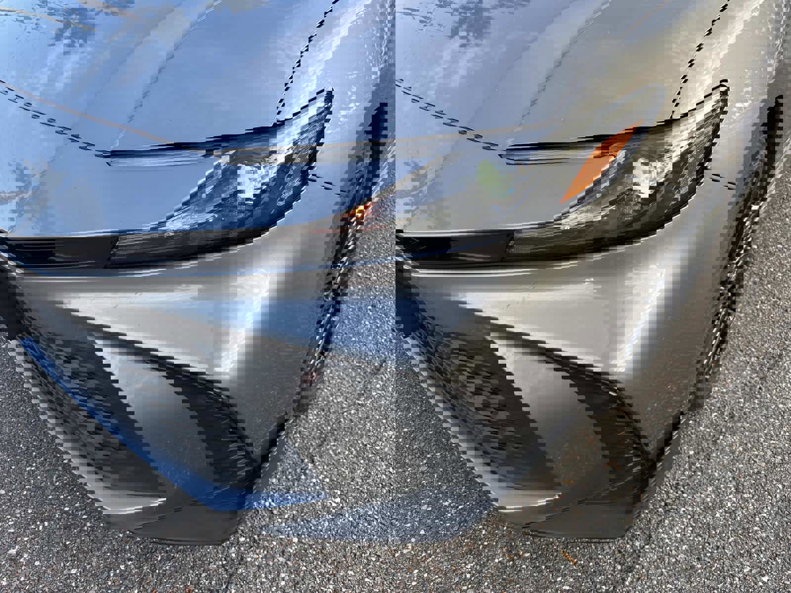 Used 2025 Toyota Camry SE image 9