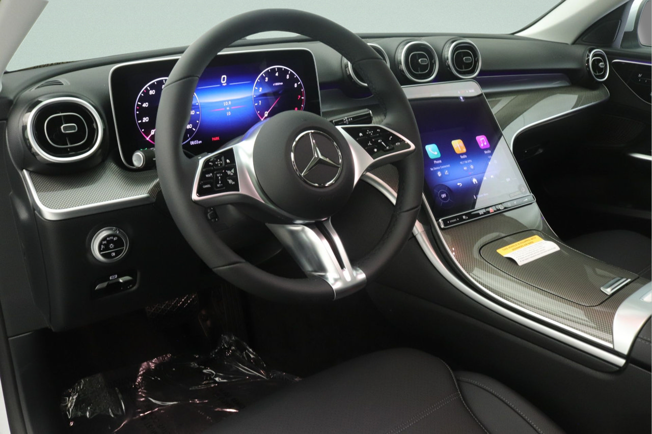 New 2026 Mercedes-Benz C 300 4MATIC Sedan image 4