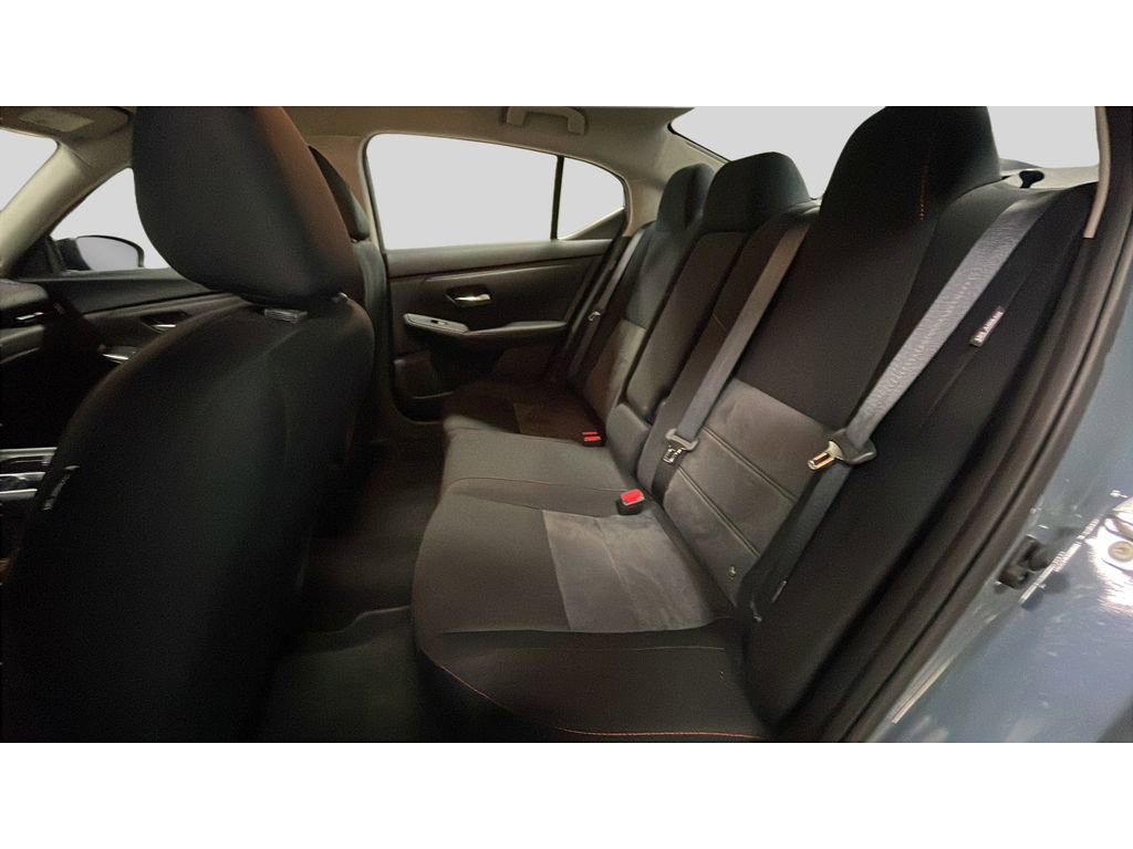 Used 2024 Nissan Sentra SR FWD image 13