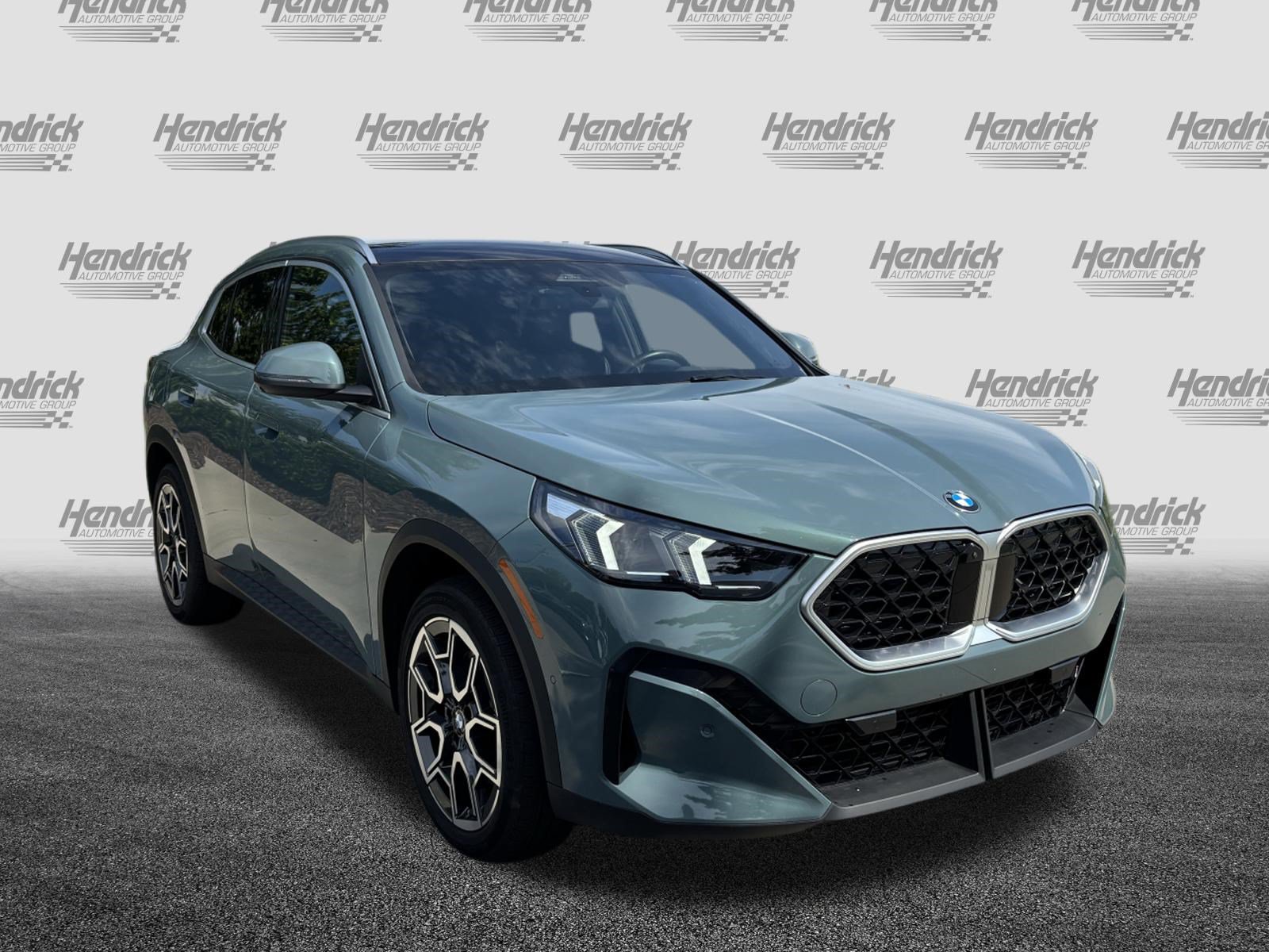 Certified 2025 BMW X2 xDrive28i AWD/4WD image 2