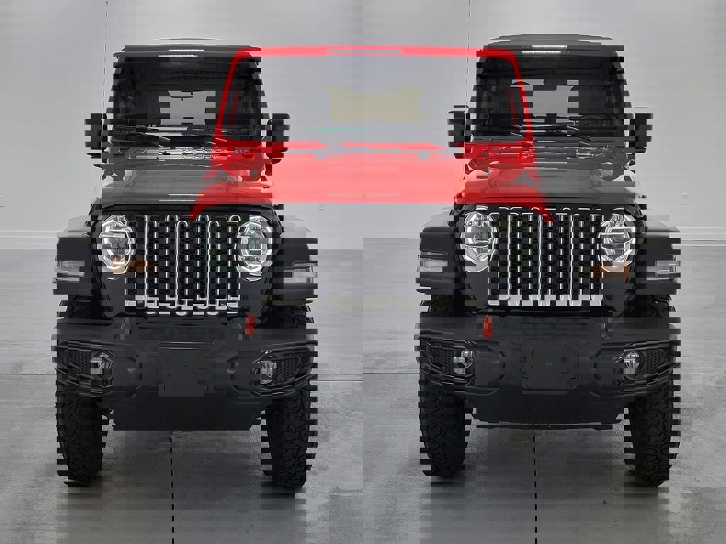 Used 2020 Jeep Wrangler Sport image 3