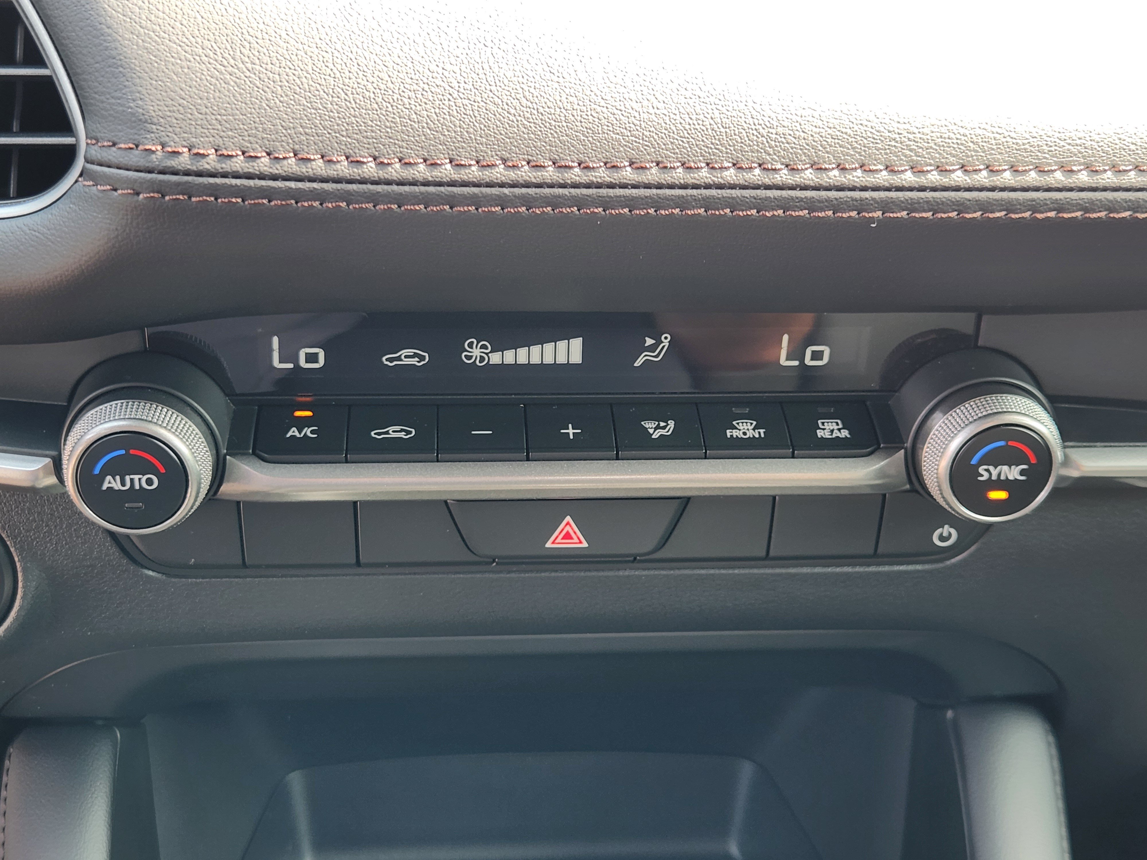 Certified 2026 MAZDA MAZDA3 s Sport FWD image 20