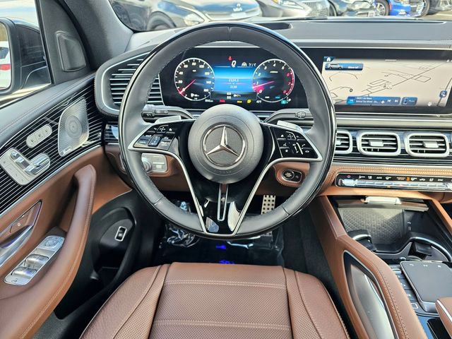 Certified 2025 Mercedes-Benz GLS 450 4MATIC image 32