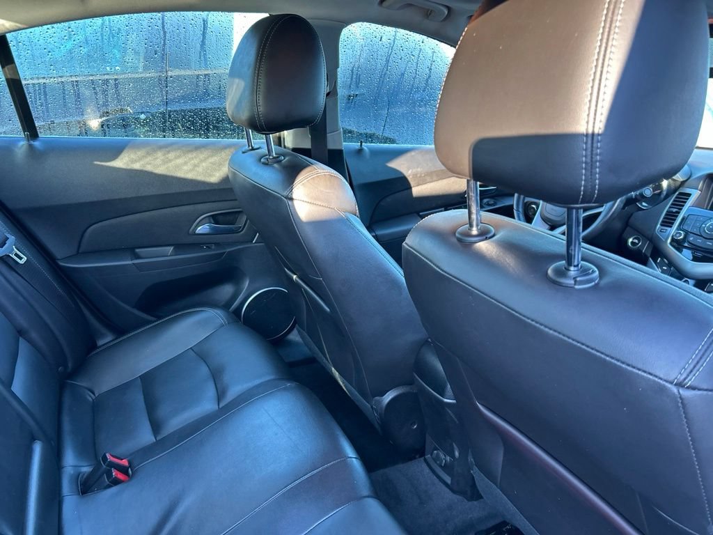Used 2015 Chevrolet Cruze LTZ w/ Sun, Sound and Sport Package FWD image 11