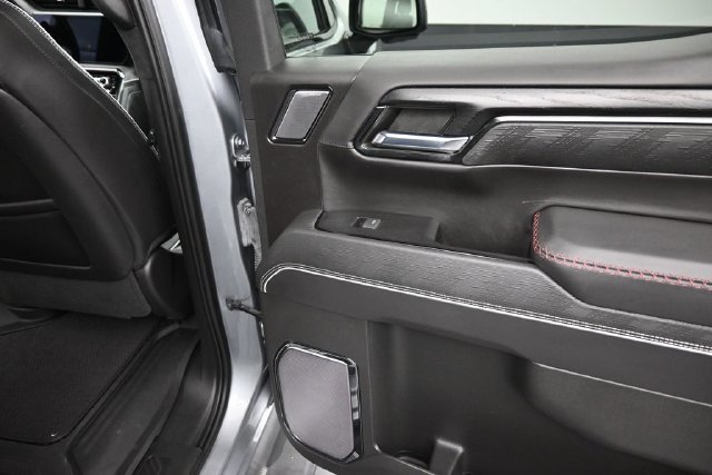 Used 2023 GMC Sierra 1500 AT4X AWD/4WD image 18