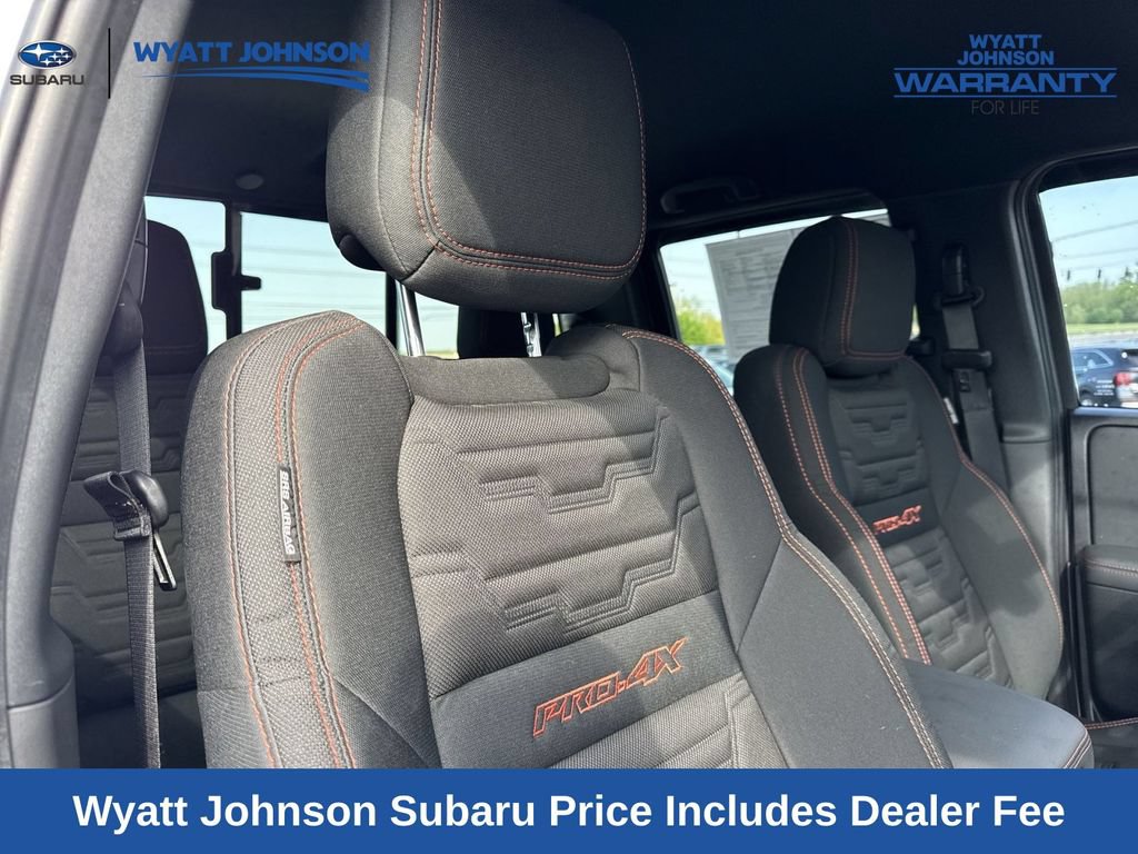 Used 2024 Nissan Frontier PRO-4X w/ Technology Package AWD/4WD image 26