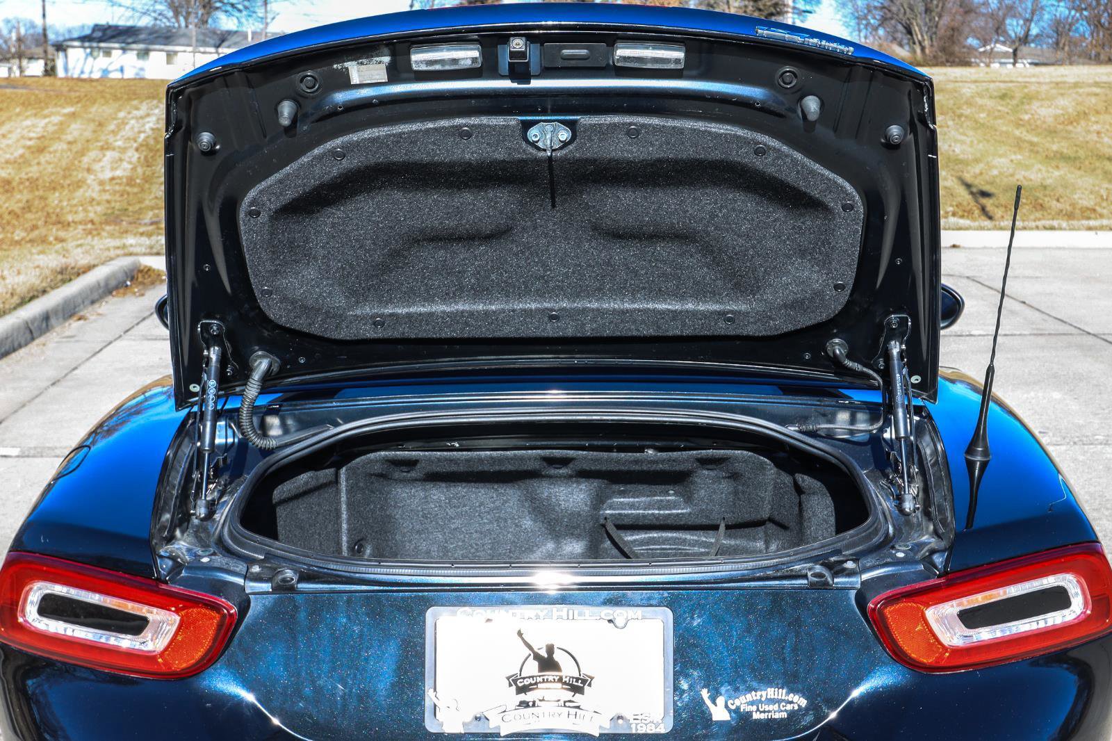 Used 2017 FIAT 124 Spider Lusso image 20