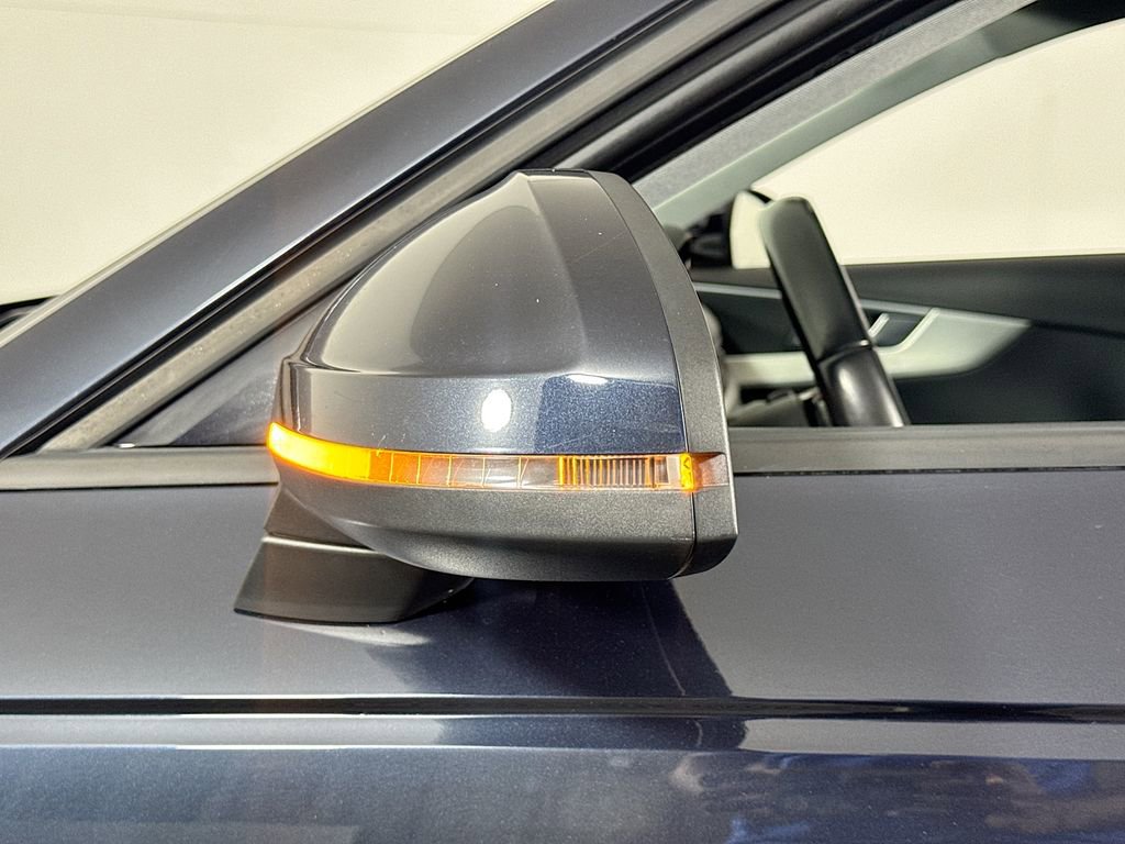 Used 2017 Audi A4 2.0T Premium w/ Convenience Package image 19