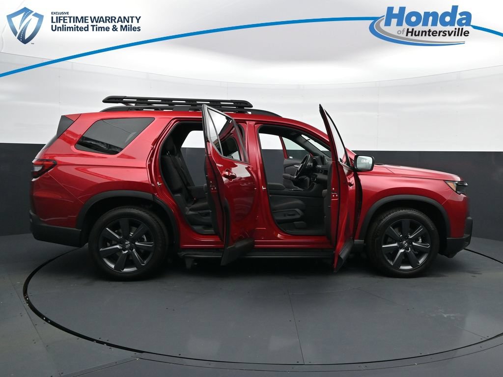 New 2026 Honda Pilot Sport image 36