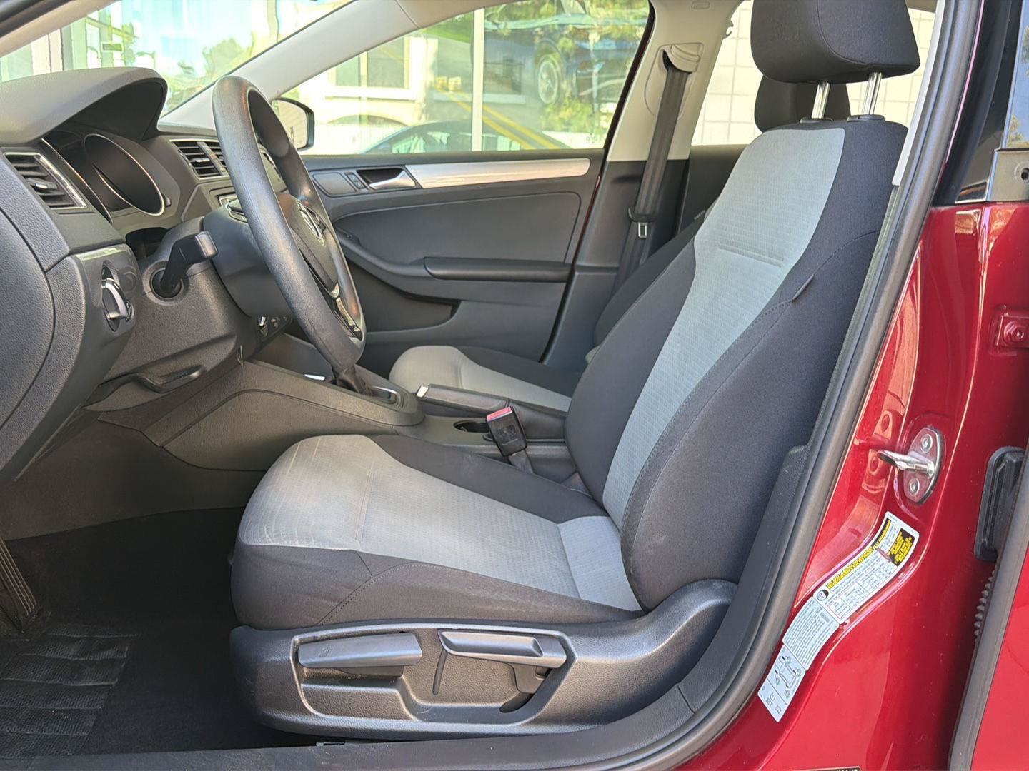Used 2017 Volkswagen Jetta S FWD image 15