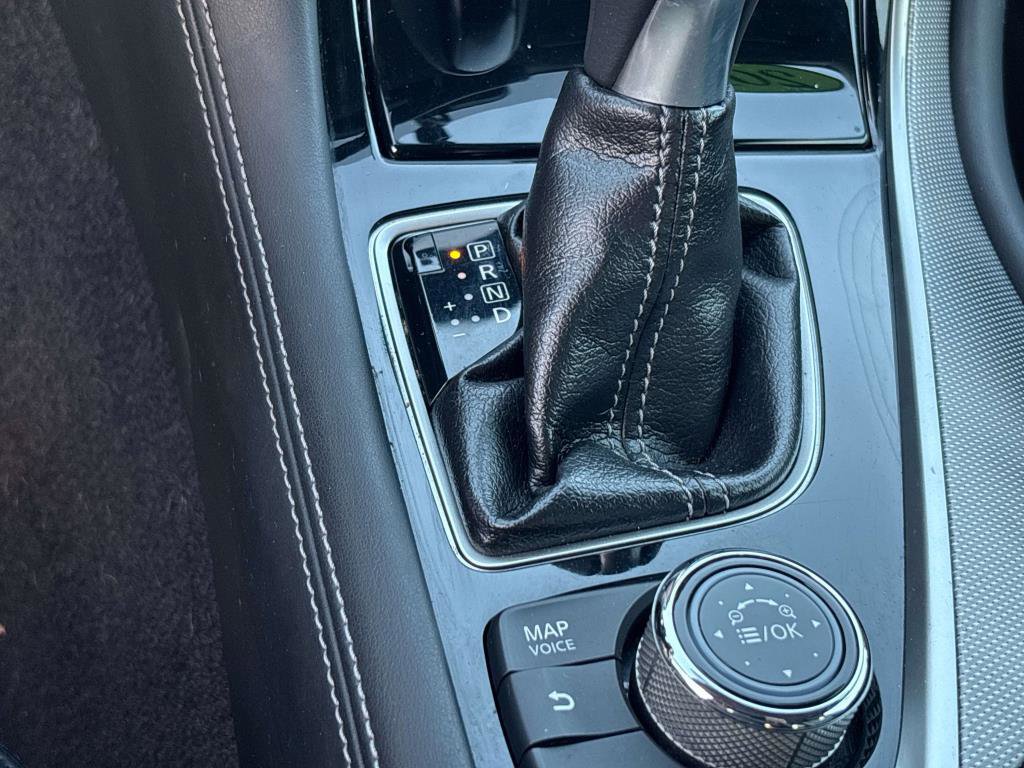 Used 2017 INFINITI Q50 Premium w/ 2.0T Premium Plus Package image 22