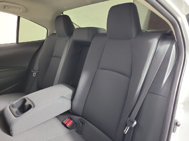 Used 2022 Toyota Corolla LE FWD image 12