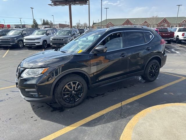 Used 2019 Nissan Rogue S w/ Special Edition Package image 3