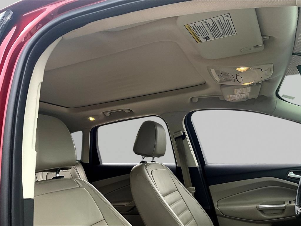 Used 2017 Ford Escape SE w/ SE Leather Comfort Package AWD/4WD image 29