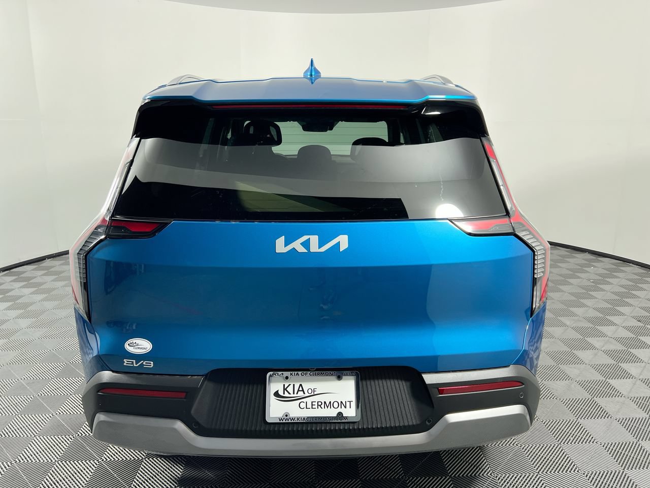 New 2026 Kia EV9 Wind AWD/4WD image 4