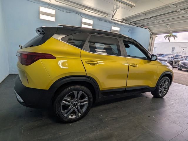 Used 2023 Kia Seltos S image 12