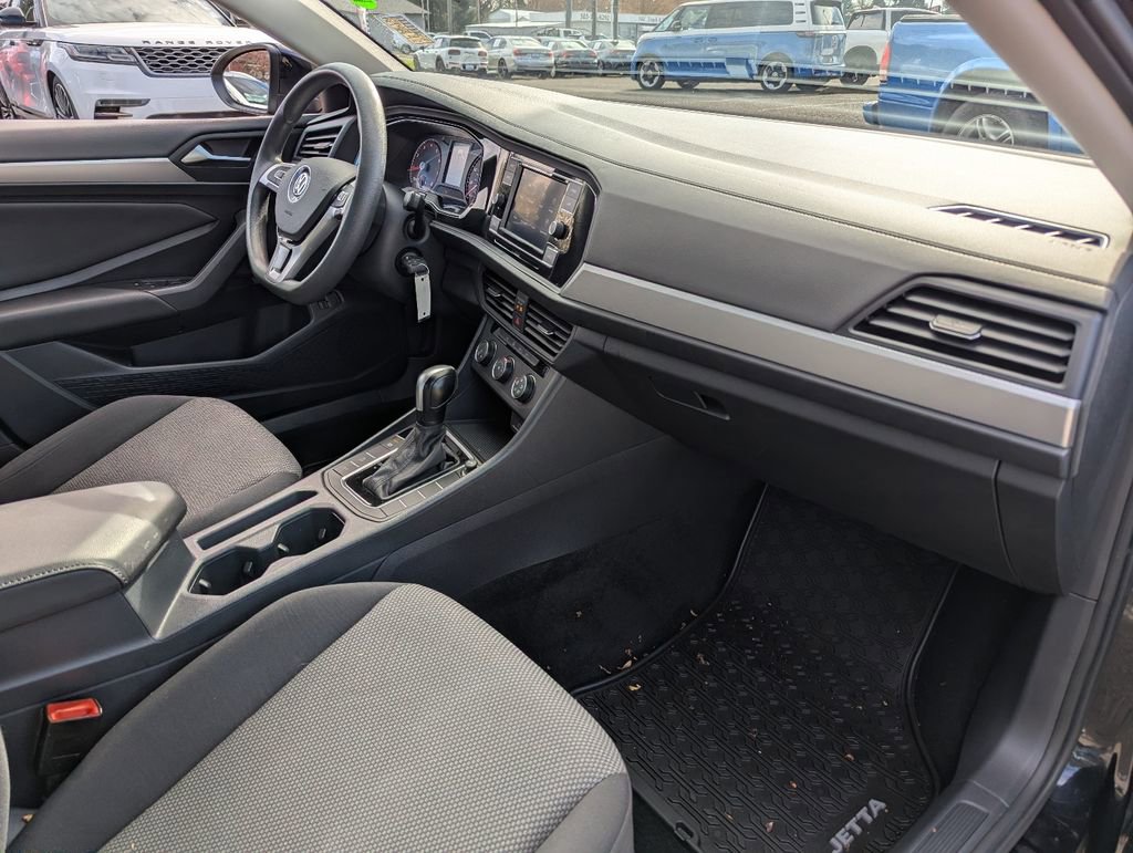 Used 2021 Volkswagen Jetta S w/ Driver Assistance Package FWD image 32