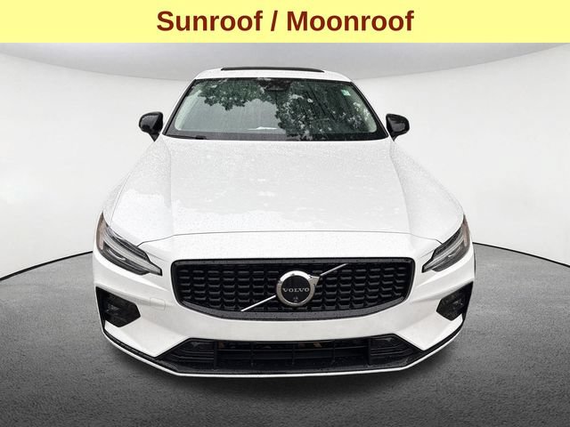 Used 2024 Volvo S60 B5 Plus AWD/4WD image 4