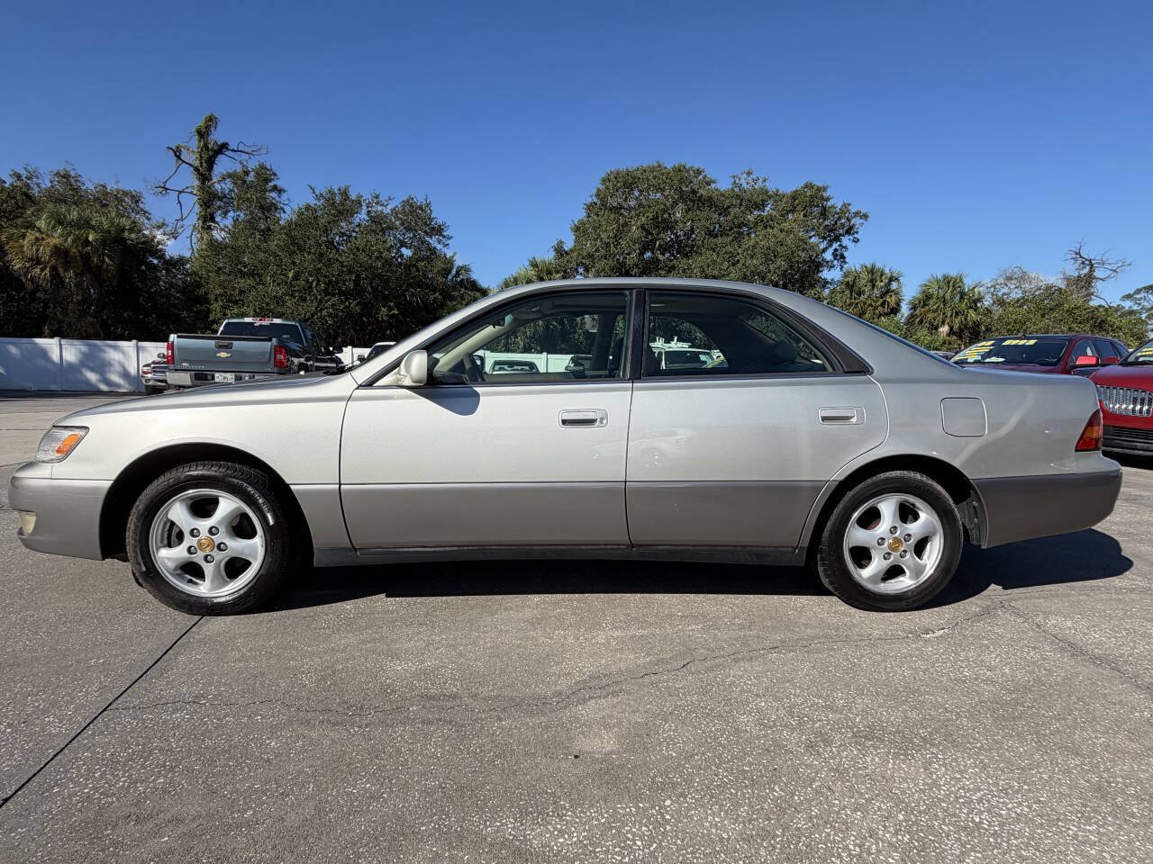 Used 1998 Lexus ES 330 FWD image 5
