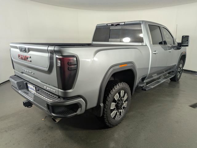 Used 2024 GMC Sierra 3500 Denali w/ Denali Reserve Package AWD/4WD image 8