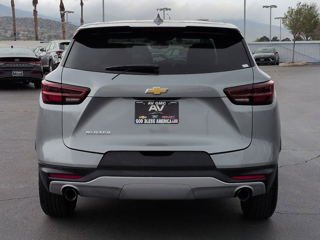Used 2024 Chevrolet Blazer LT w/ Driver Confidence Package image 14