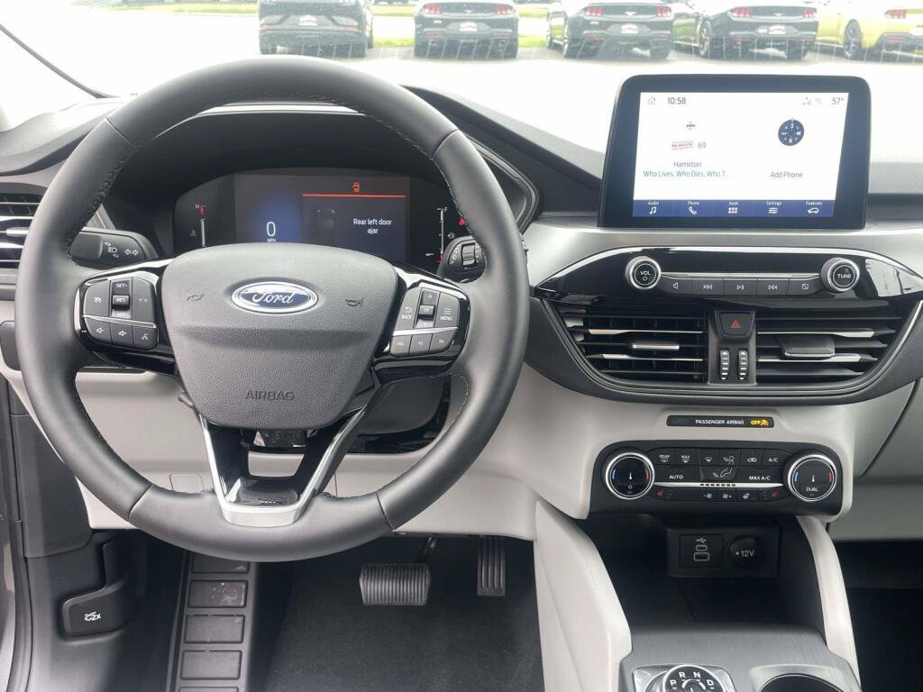 New 2026 Ford Escape Active w/ Cold Weather Package FWD image 2