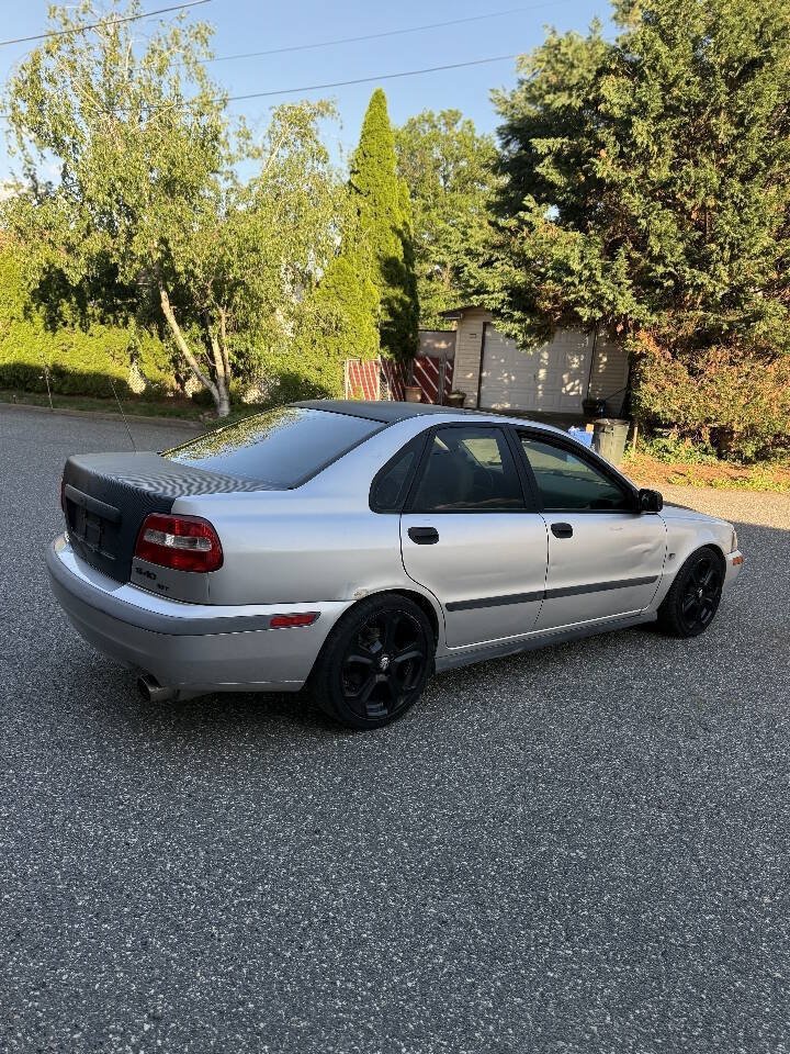 Used 2001 Volvo S40 FWD image 7