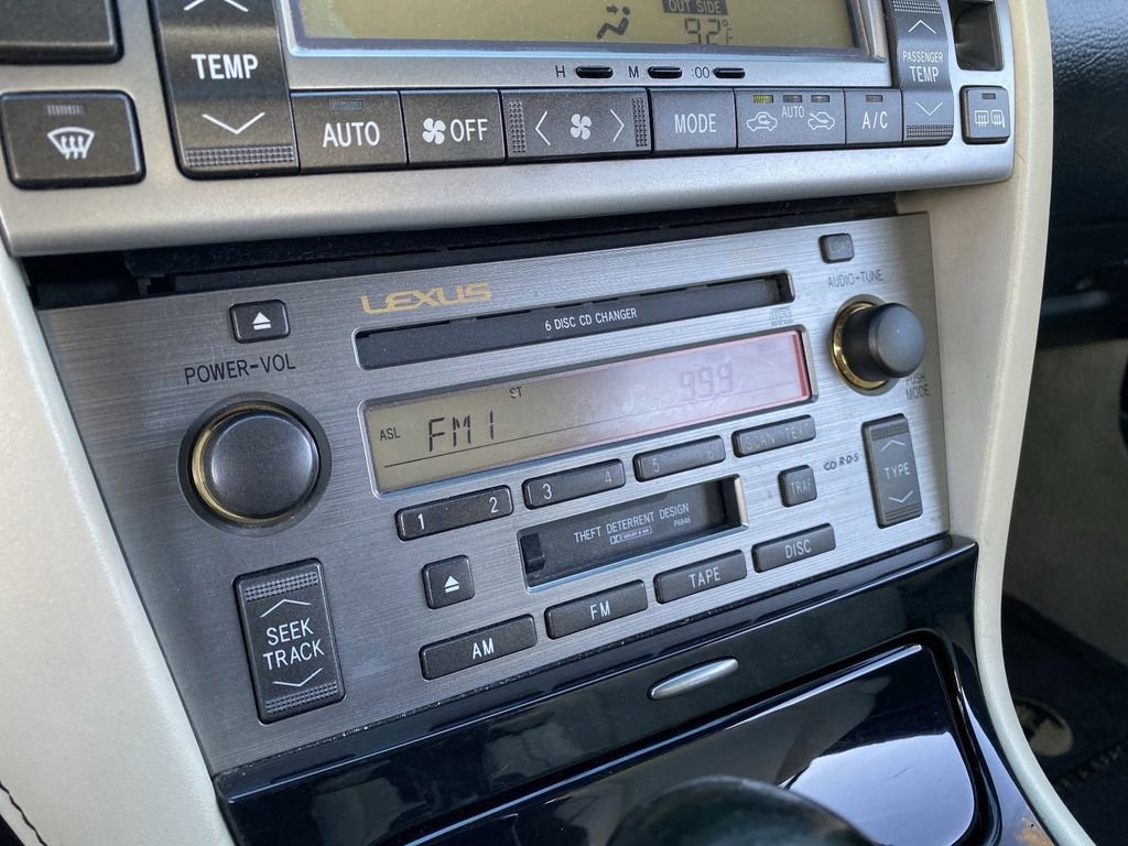 Used 2009 Lexus SC 430 Convertible image 25