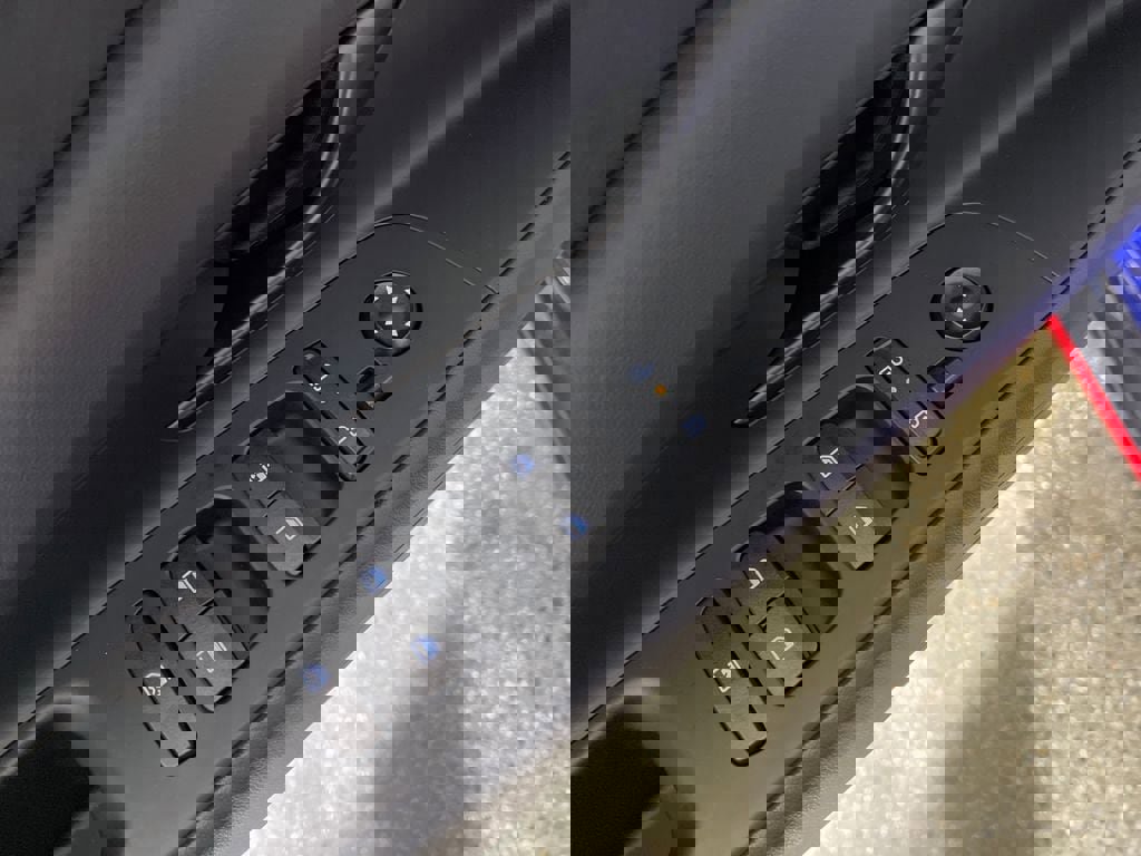 Certified 2024 Hyundai Elantra N image 18