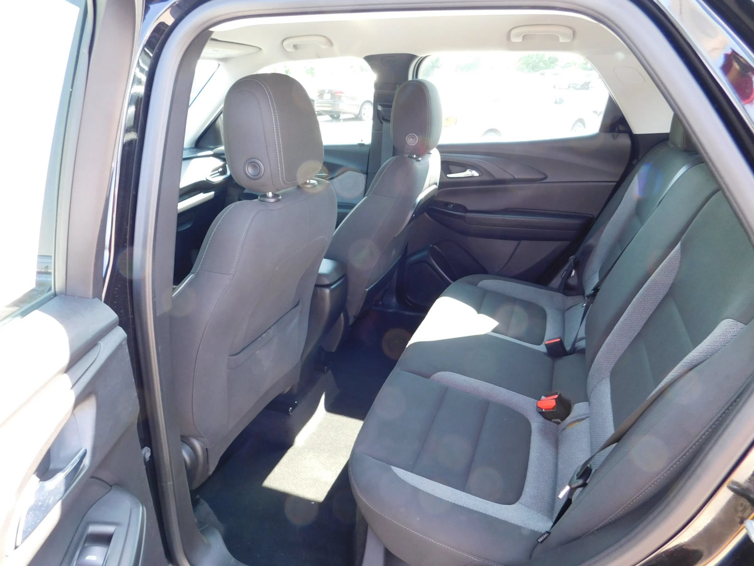 Used 2021 Chevrolet TrailBlazer LS FWD image 11