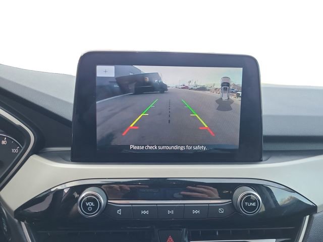 Used 2022 Ford Escape SEL image 18