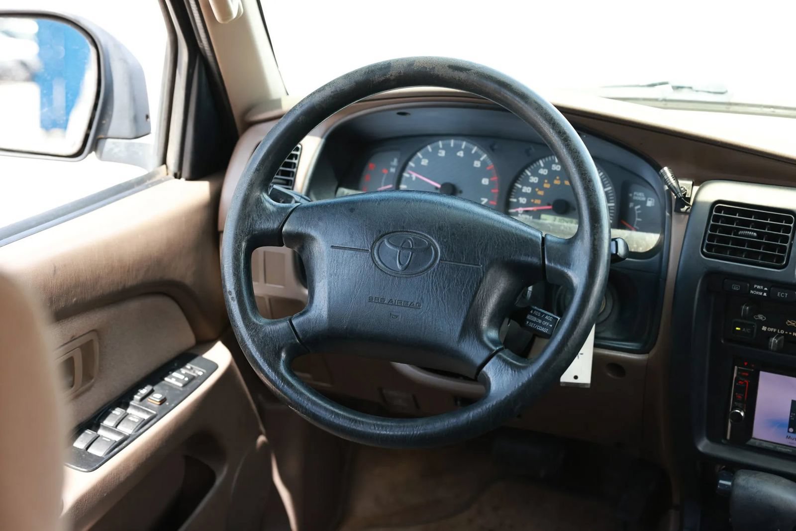 Used 2000 Toyota 4Runner 2WD w/ Upgrade Value Pkg 1 image 28
