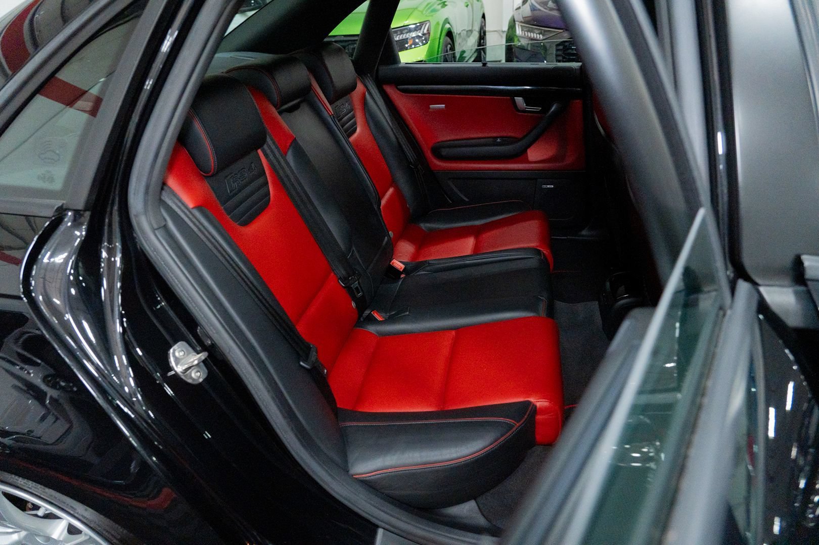 Used 2008 Audi RS 4 Sedan AWD/4WD image 37