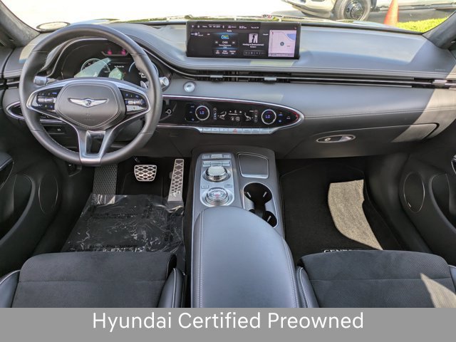 Used 2022 Genesis GV70 3.5T Sport w/ Sport Prestige Package AWD/4WD image 14