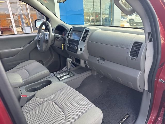 Used 2019 Nissan Frontier SV image 23